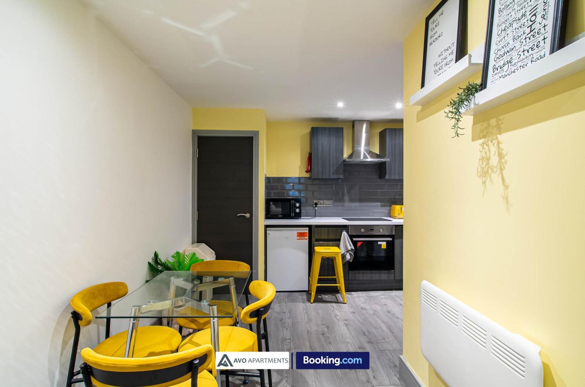 Apartment Alexander House By Avo Bradford