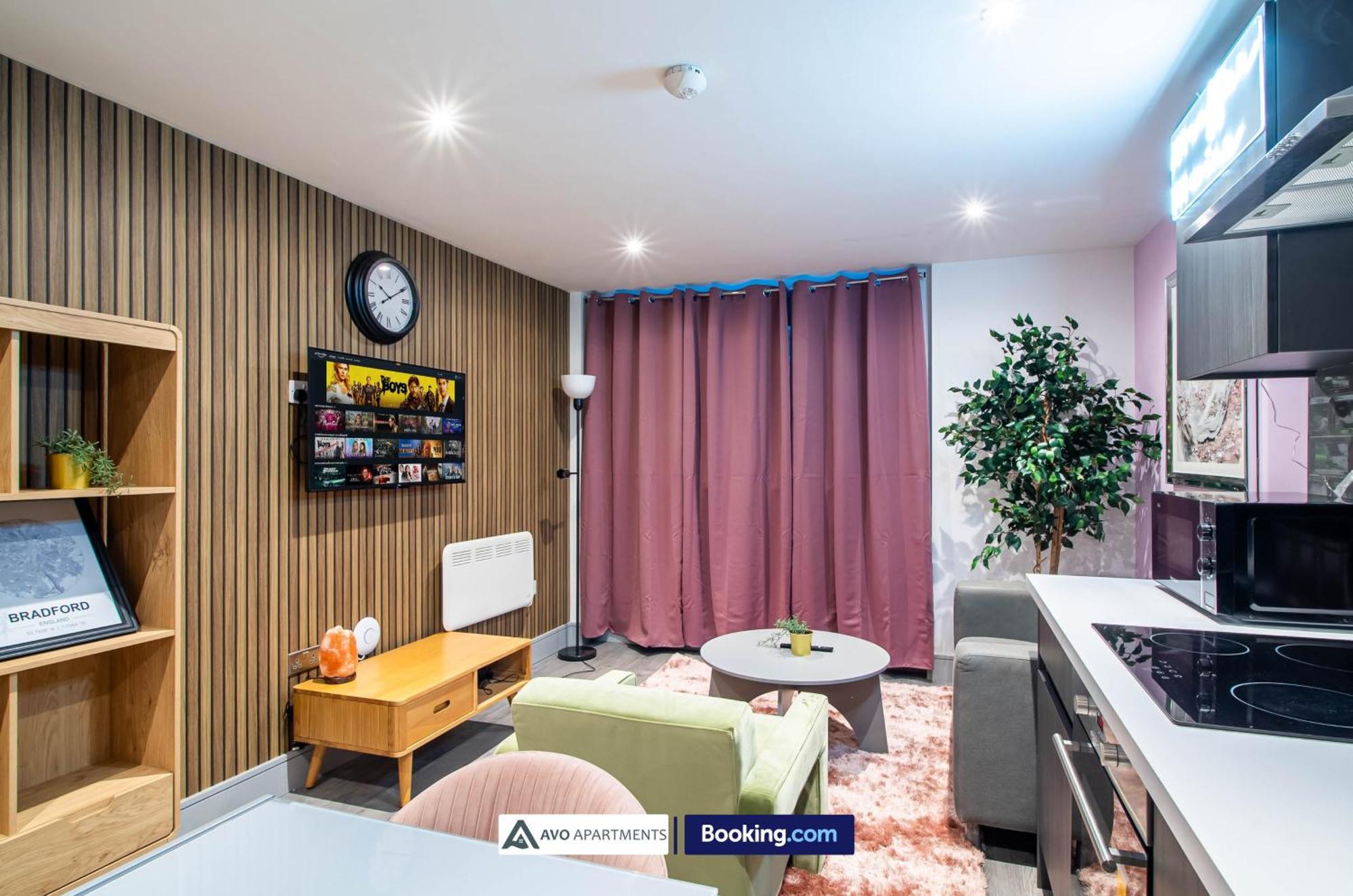 Alexander House By Avo Bradford *